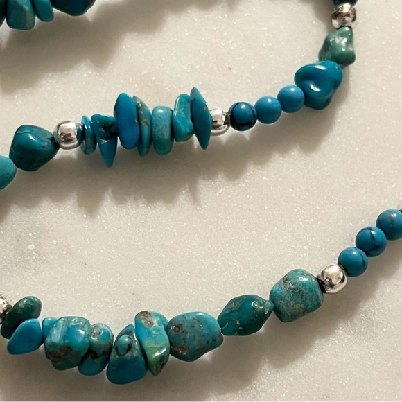 Vintage Blue Turquoise Chip Necklace with Sterling Clasp - Picture 13 of 16